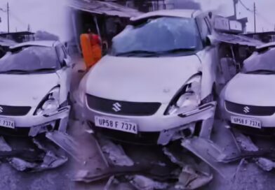 रेलिंग से फिल्मी अंदाज में टकराई कार, तीन बार पलटी खाकर पहियों पर खड़ी हो गई, सभी यात्री बाल-बाल बचे