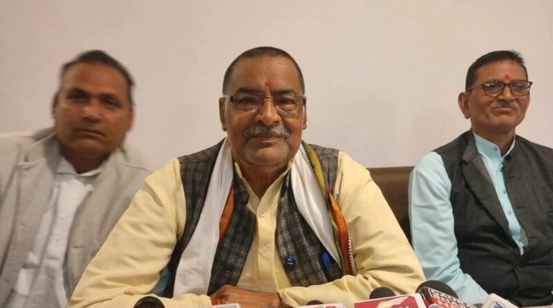 लक्ष्मण तिवारी के इस्तीफे से कांग्रेस में घमासान; भाजपा ने जीतू पटवारी की ‘कार्यकुशलता’ पर उठाए सवाल