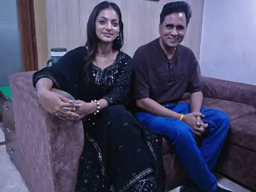 सनोज मिश्रा बोले-मुझे सर तन से जुदा की धमकी मिली:पीएफआई ने जाल बनाकर केरल में कराया मोनालिसा का लव जिहाद