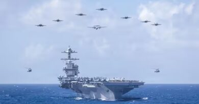 होर्मुज नाकाबंदी: दुनिया की सबसे शक्तिशाली नेवी का प्लान, कैसे मुकाबले करेगा ईरान, कौन कितना ताकतवर?