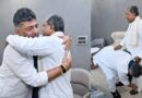 कर्नाटक सीएम सिद्धारमैया ने इस्तीफे का ऐलान किया:मंत्रियों को नाश्ते पर बुलाया, मीटिंग की; डीके शिवकुमार ने सीएम के पैर छुए, गले लगे