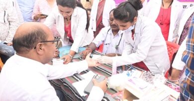 सुशासन तिहार : फिंगेश्वर के सेम्हरतरा में जनसमस्या निवारण शिविर का आयोजन