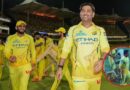 एमएस धोनी कुर्सी उठाकर जा रहे थे, फिर उर्विल पटेल ने जो किया, उसे ही संस्कार कहते हैं