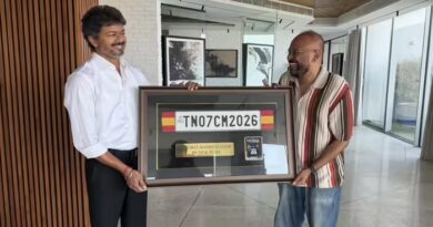 थलपति विजय को मुख्यमंत्री बनते ही मिला खास तोहफा, गाड़ी की नंबर प्लेट और CM की फोटो, मिलने आए वेंकट